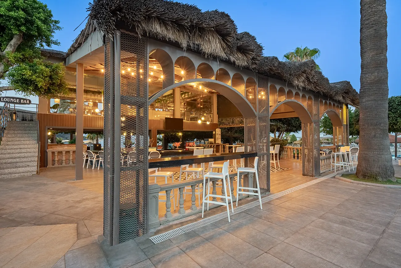 Lounge Bar Ala Carte Restaurant