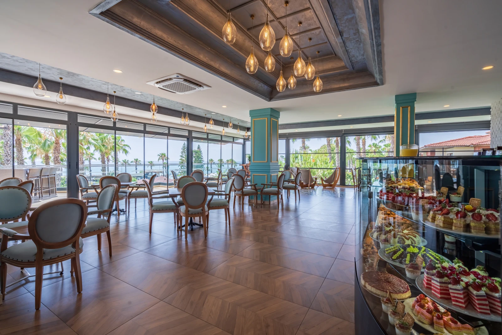 Ala Carte Restaurant