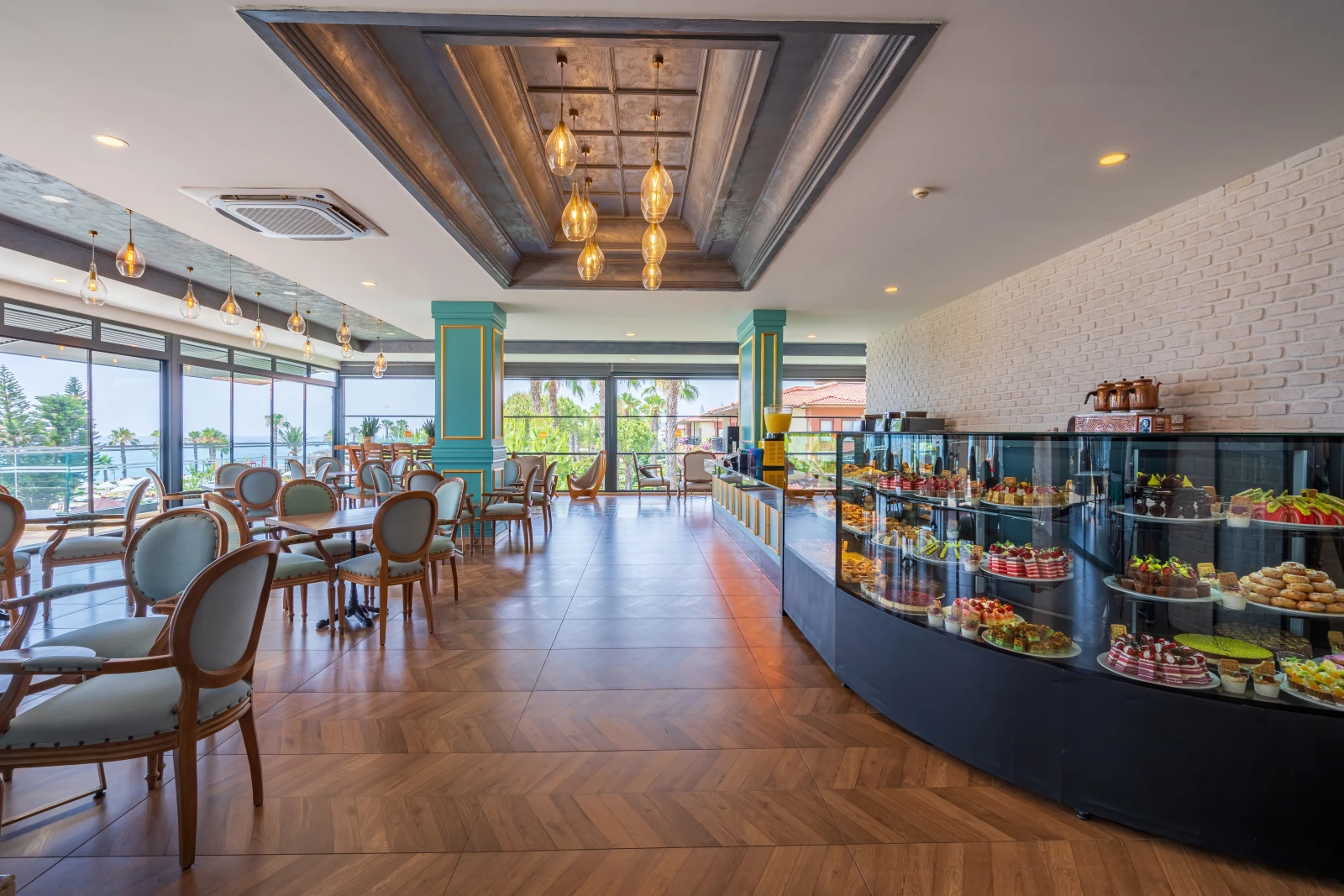 Ala Carte Restaurant