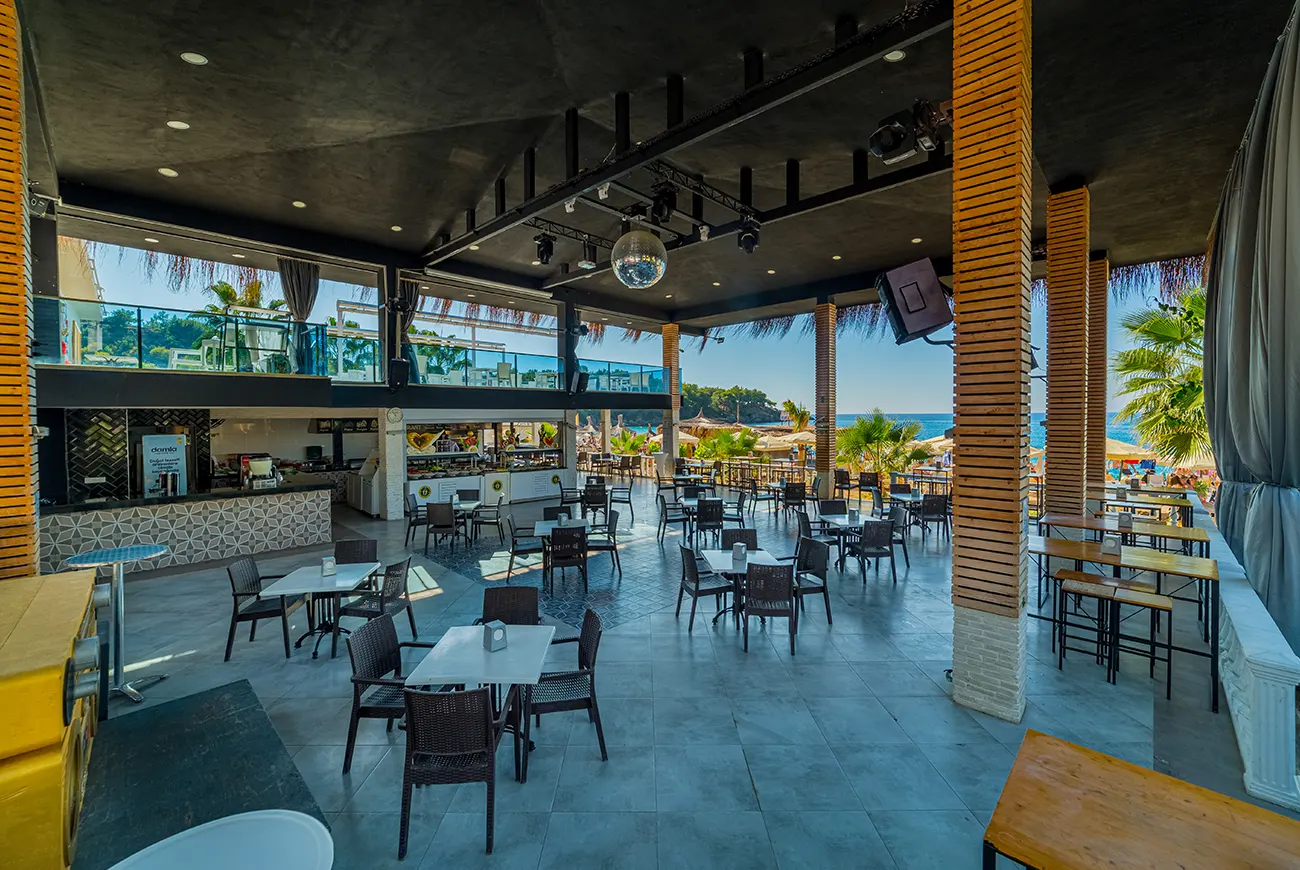 Ala Carte Restaurant